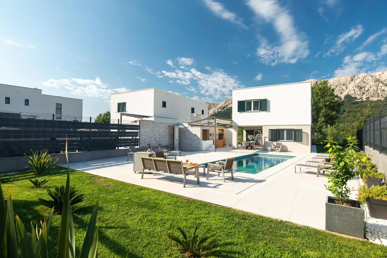 Luxury Villa With A Swimming Pool Baska, Krk - 19671  Baska (Krk)